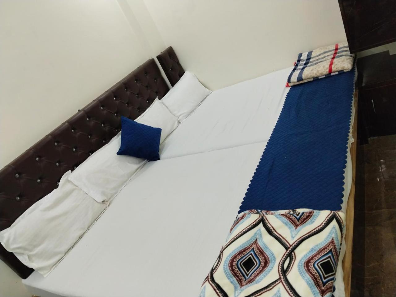 Jai Radhe Krishan Homestay * Varanasi