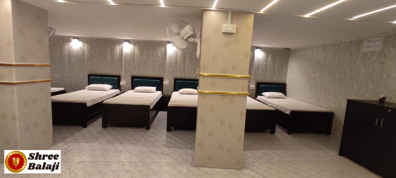 Hostel Shree Balaji Varanasi