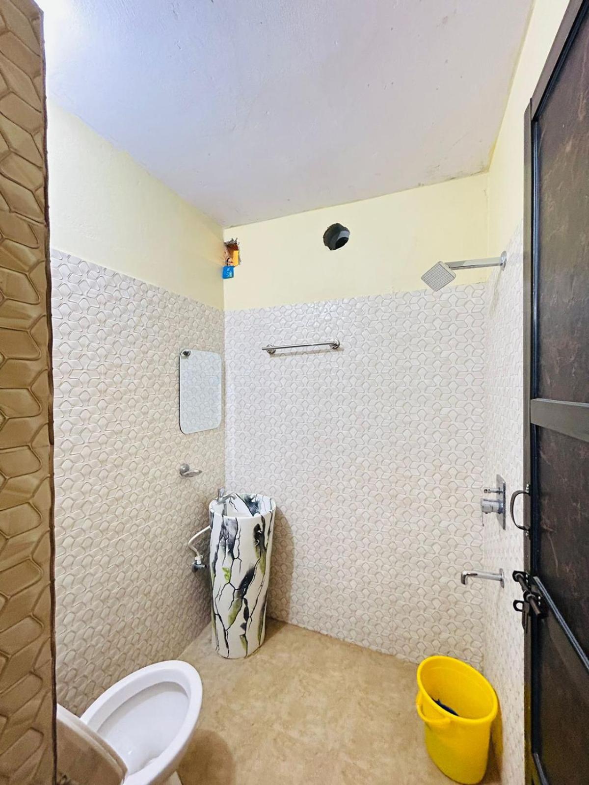 Shankar Vilaas -a Boutique Forigners Choice Near Ghats And Temples *