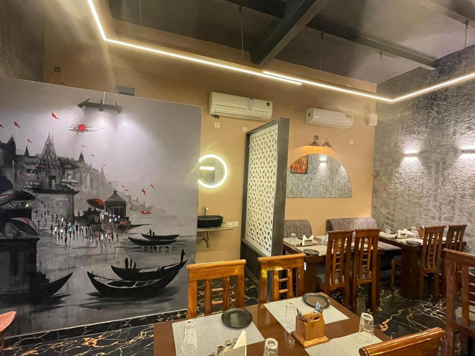 Shankar Vilaas -a Boutique Forigners Choice Near Ghats And Temples