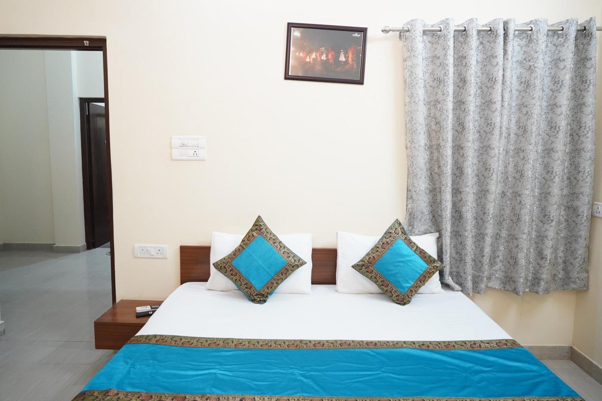 Homestay Kashi Paradise *