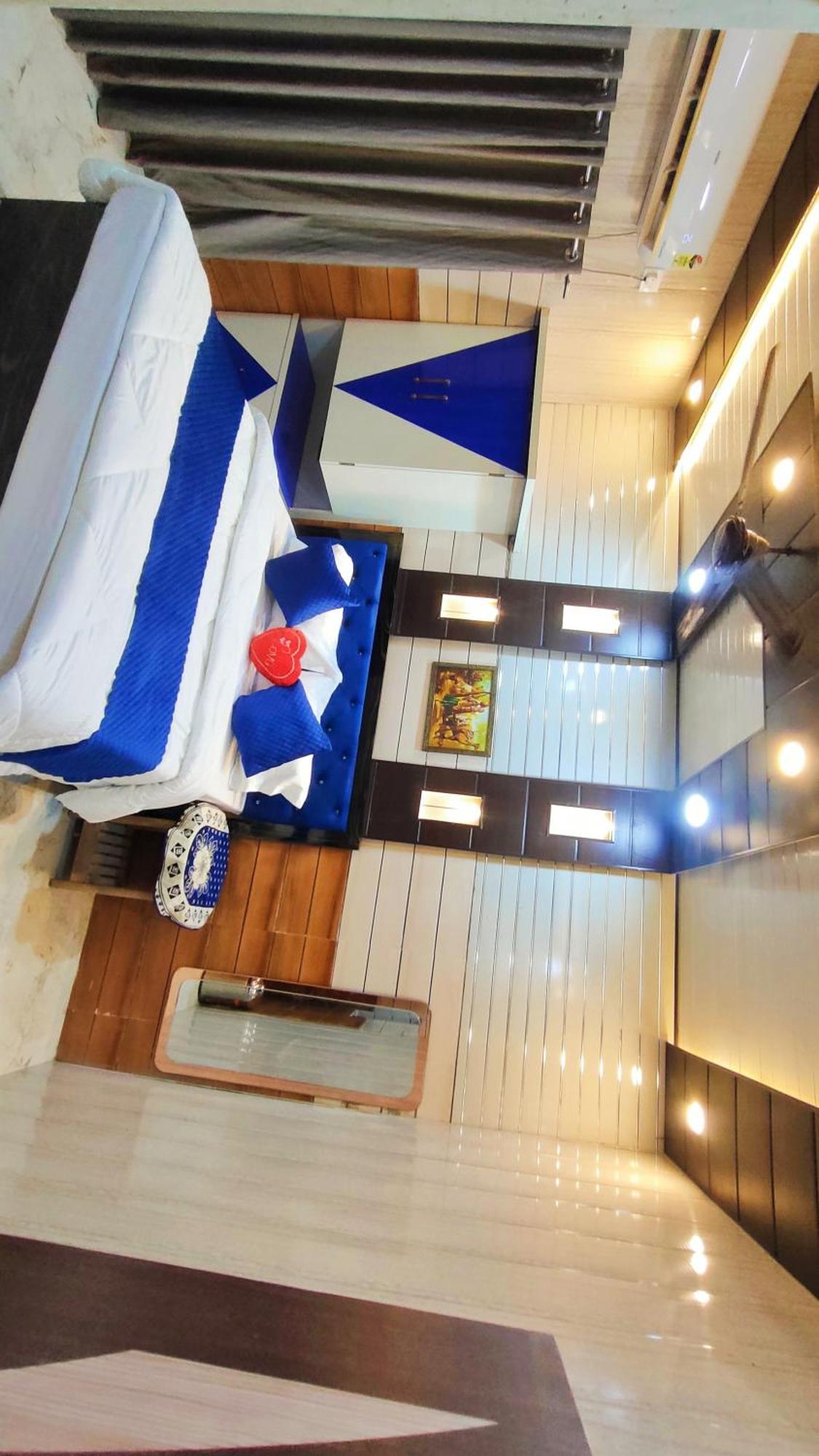 Sk Residency Guest house Varanasi