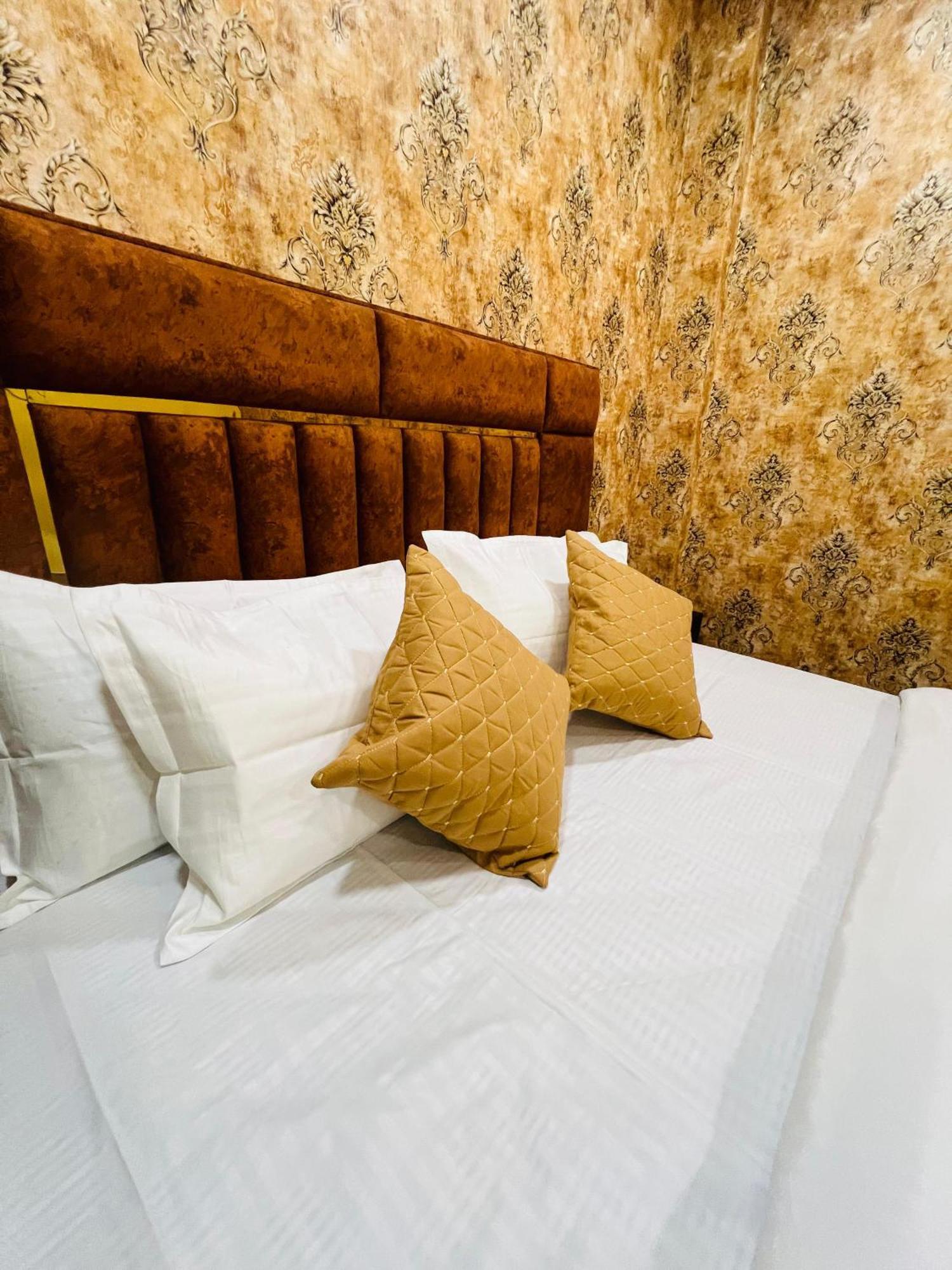 The V Residency Guest house