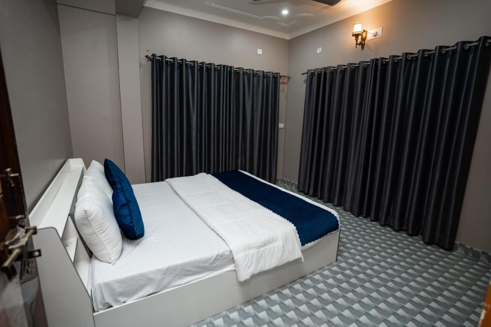 Simple Blissful - 2 Bedrooms Independent House *