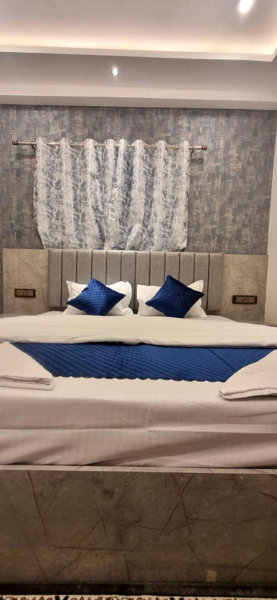 Guest house Mm Grand Varanasi