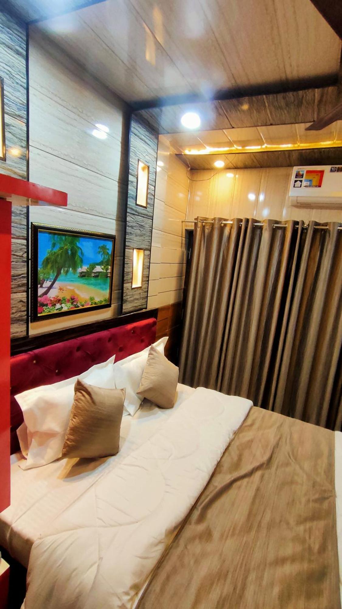 Sk Residency