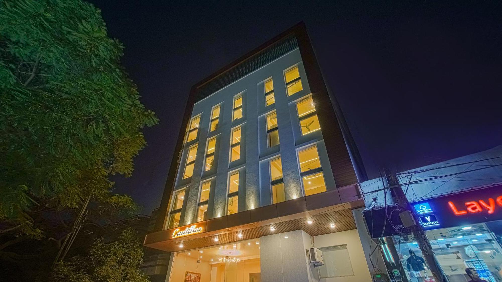 Perfectstayz Premium Cadillac Varanasi