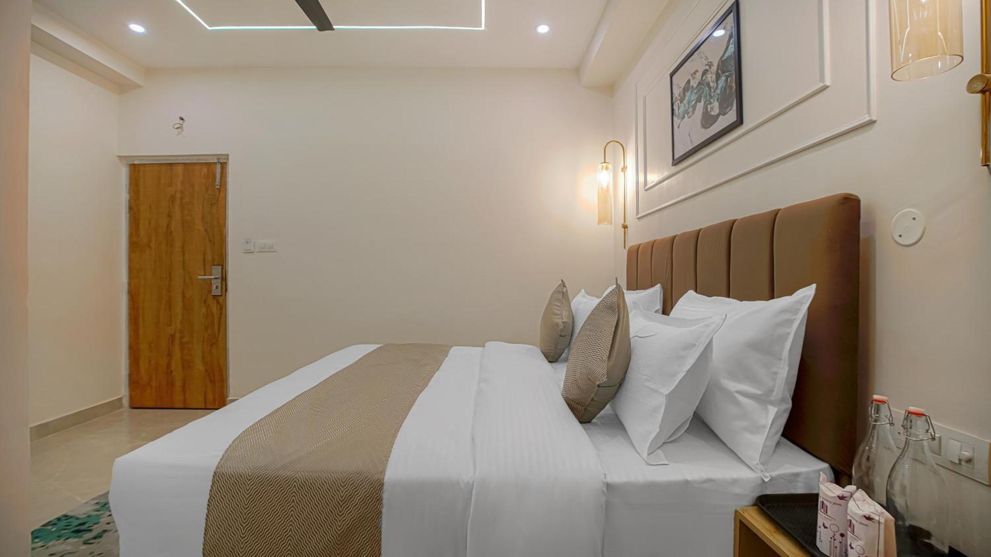 Hotel Perfectstayz Premium Cadillac 3*