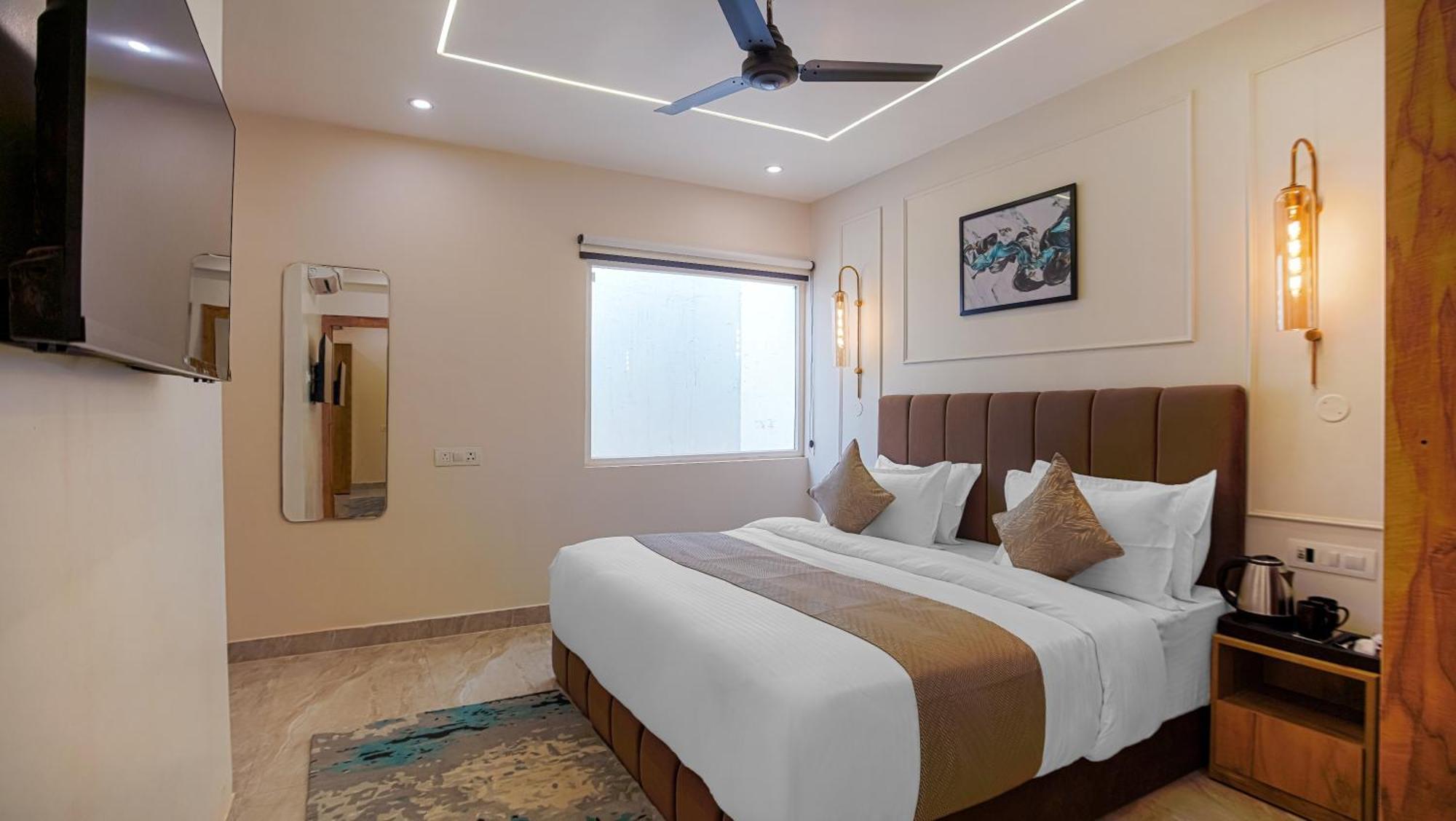 Hotel Perfectstayz Premium Cadillac Varanasi
