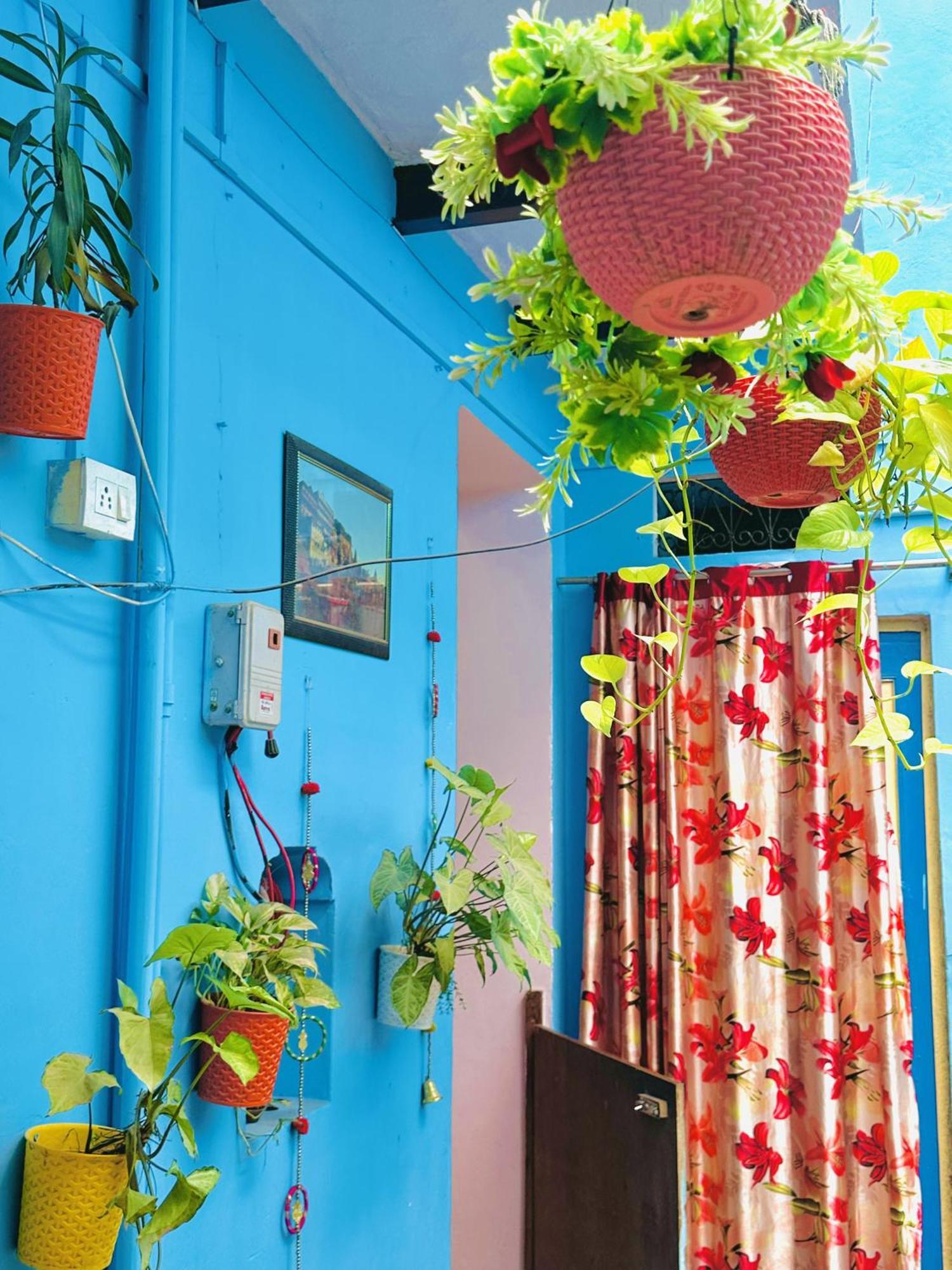 Suraj Apartment *