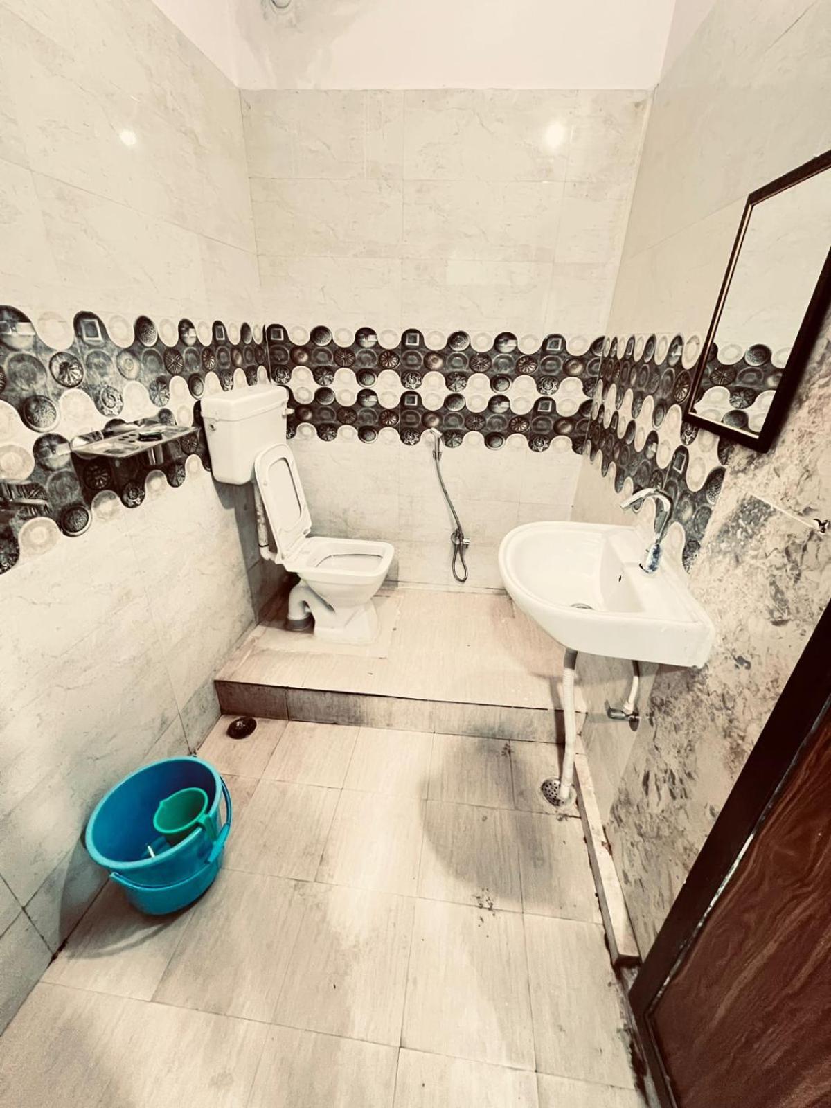 Gulab Residency Varanasi