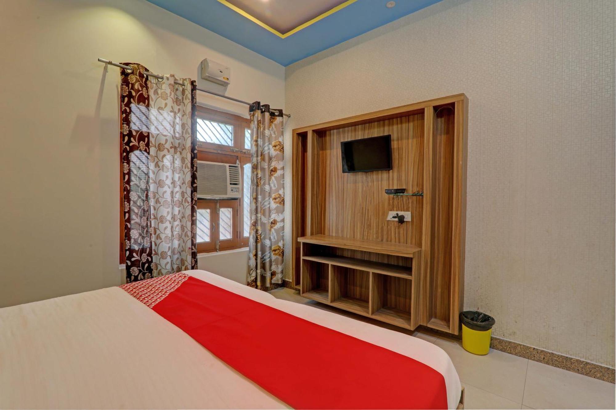 Hotel O Kriti Varanasi