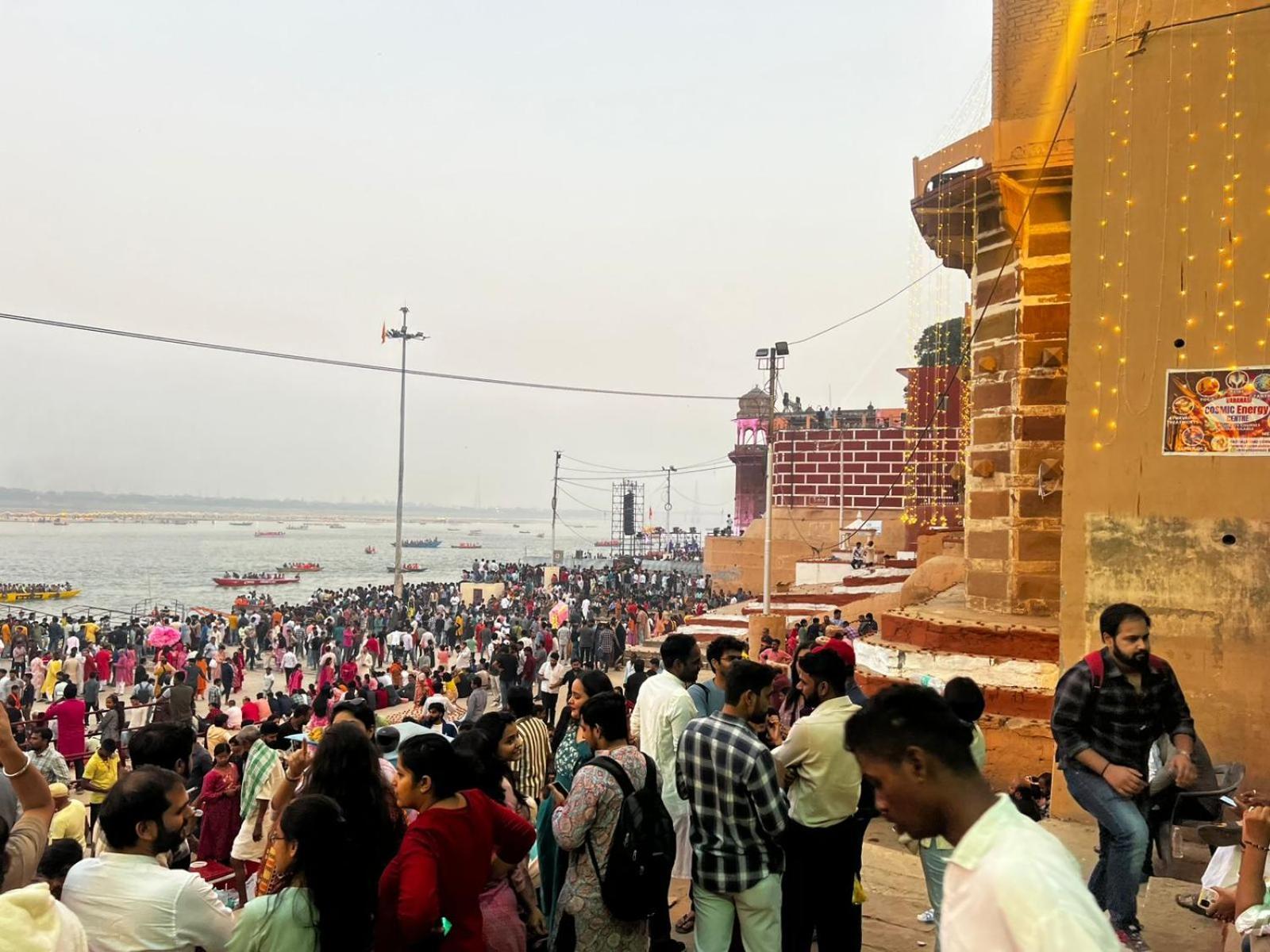 The V Residency Guest house Varanasi