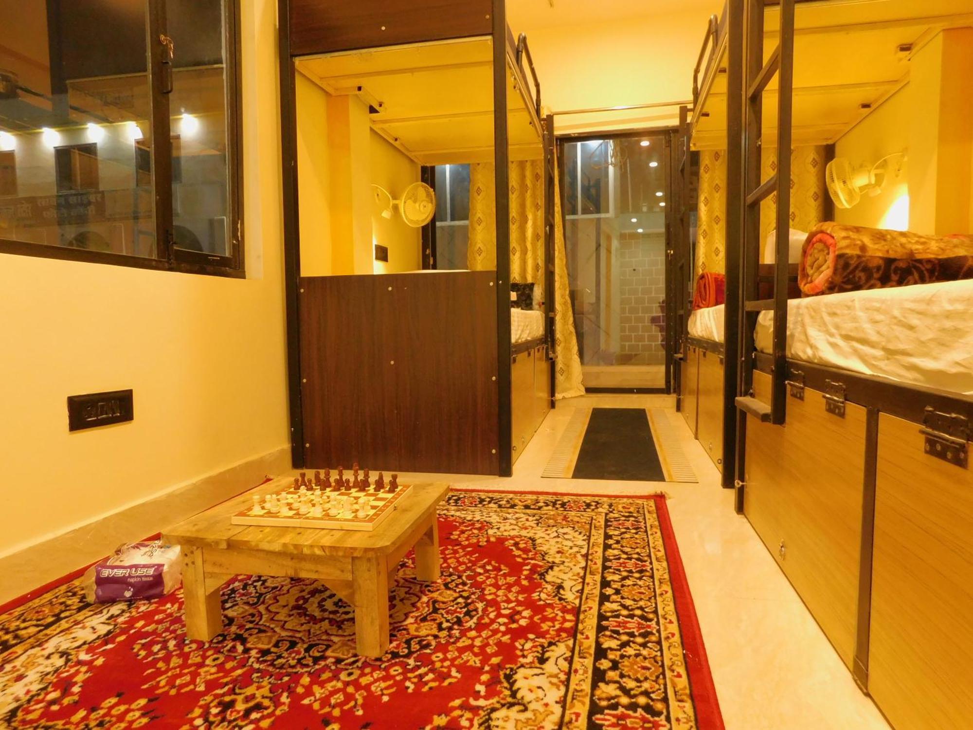 Hostel Camp24x7