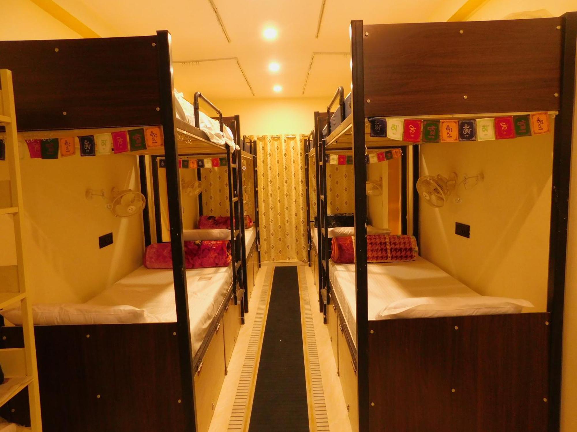 Camp24x7 *