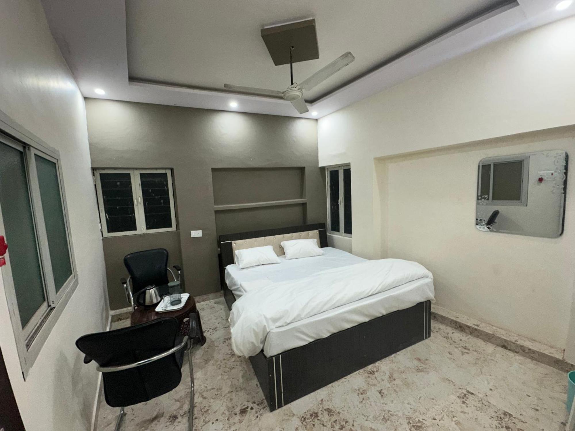 Hotel Royal Heritage Varanasi