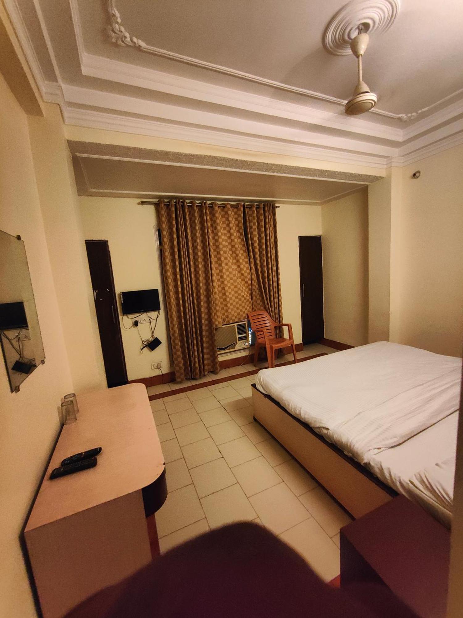 Abhivadya Gange Hotel