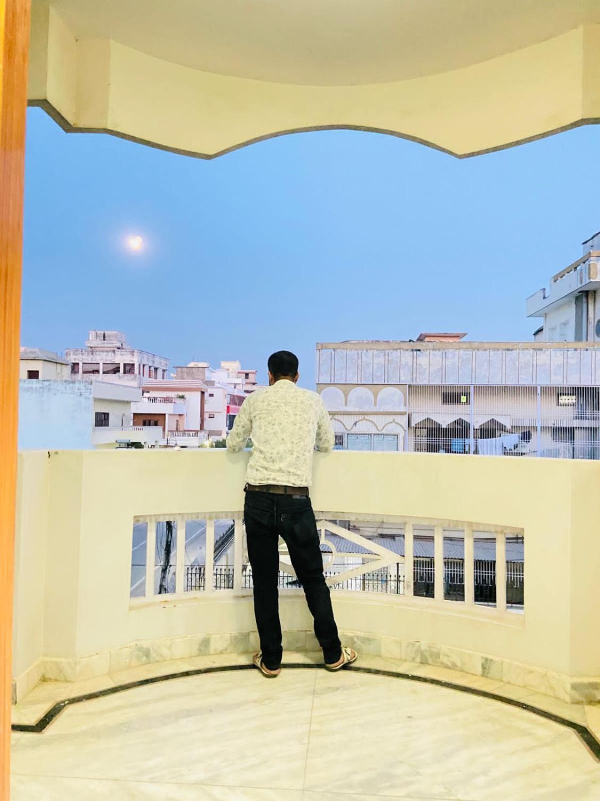 Shree Shyam Kunj Aparthotel *