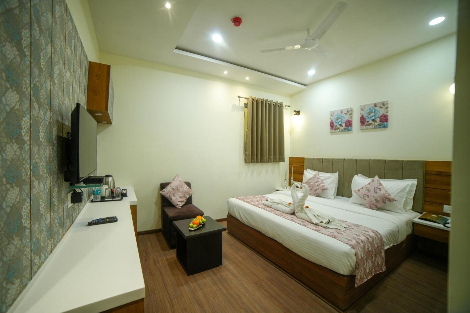 Hotel Hari Vilaas Enclave 3*