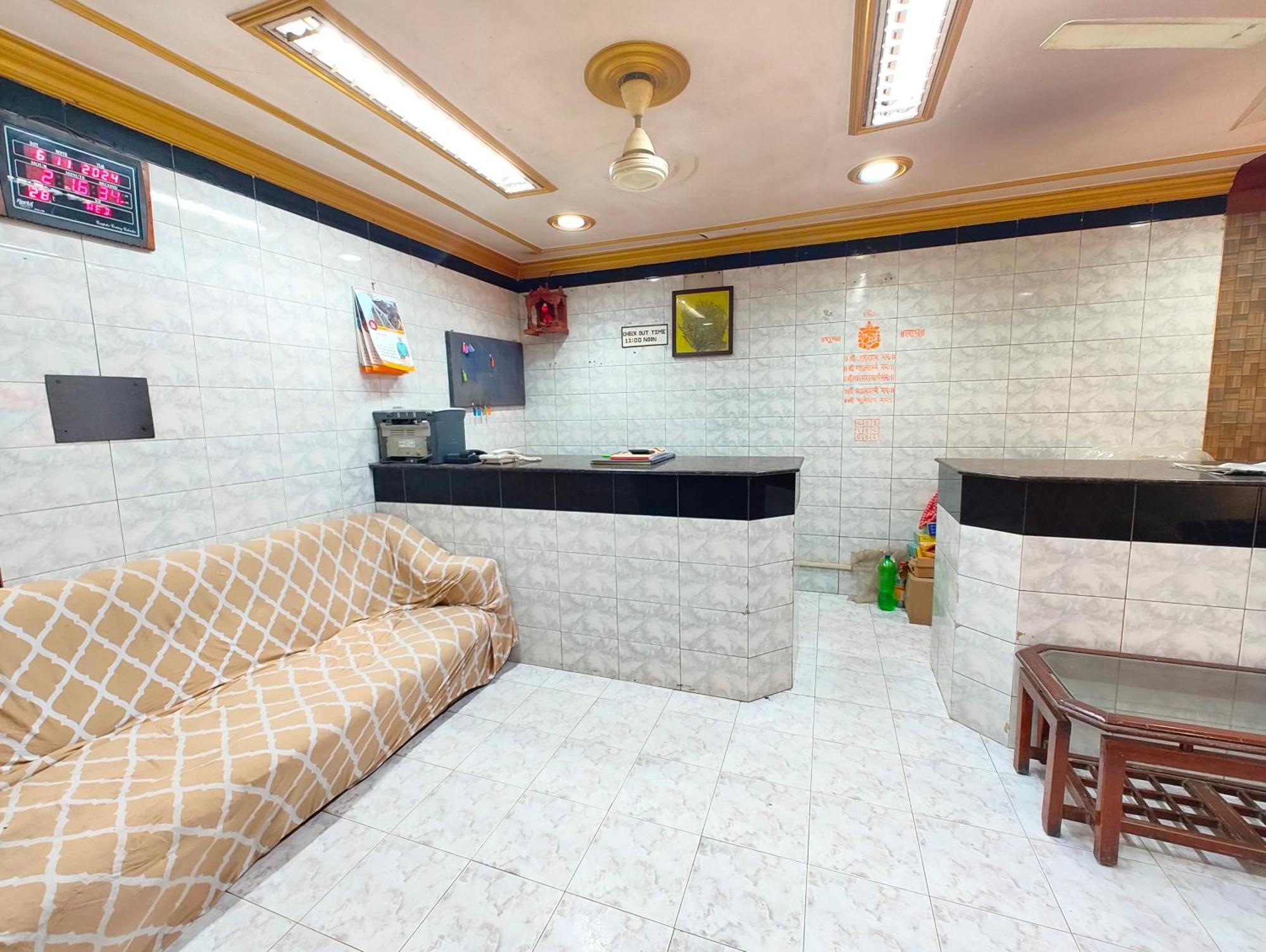 Homestay Shanti Near Manikarnika Ghat Varanasi