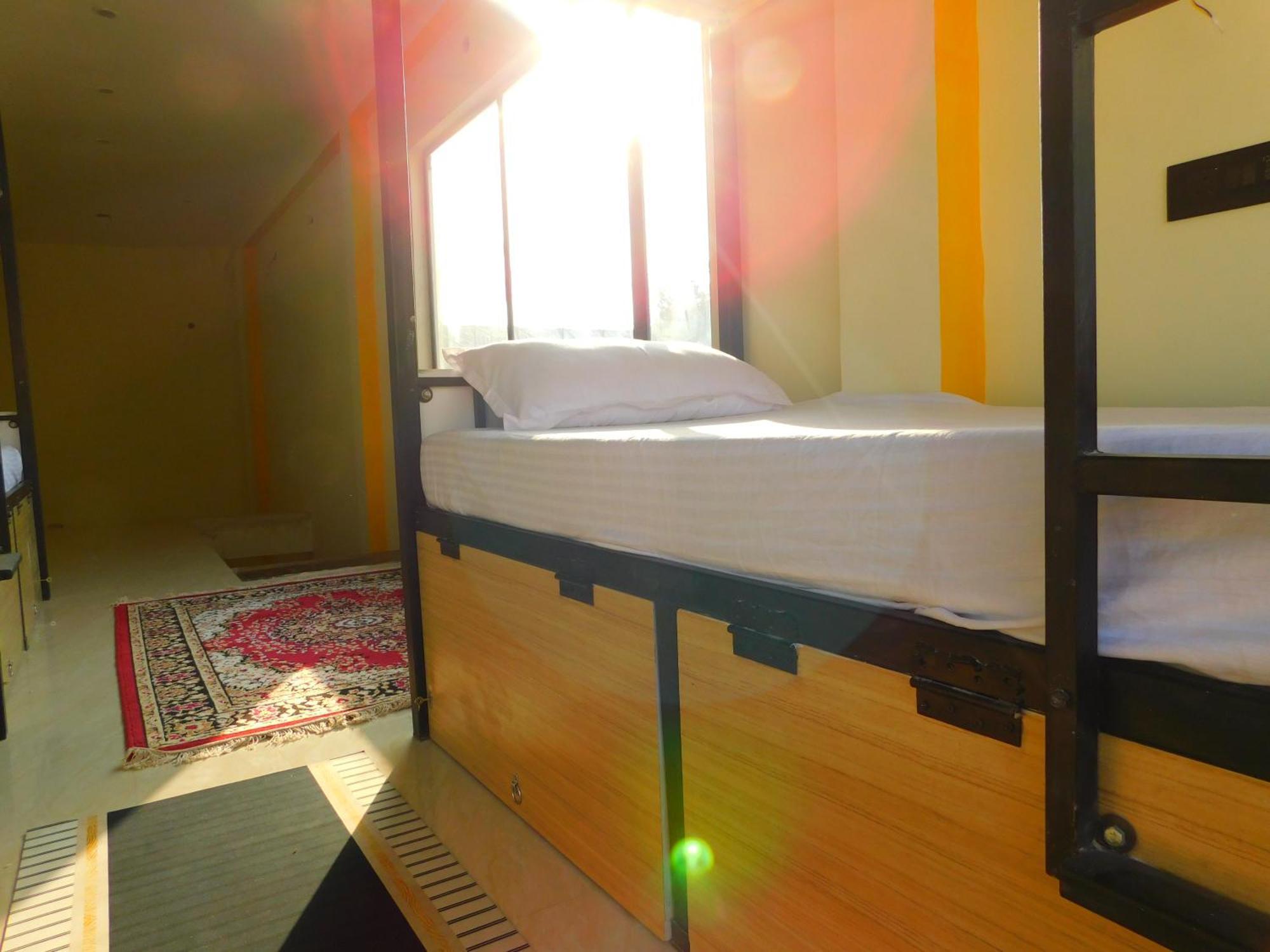 Camp24x7 Hostel *