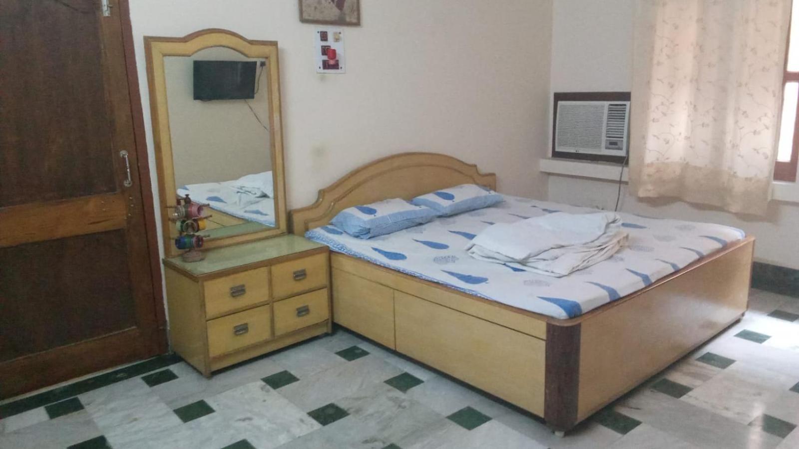 Shyam Homestay Varanasi