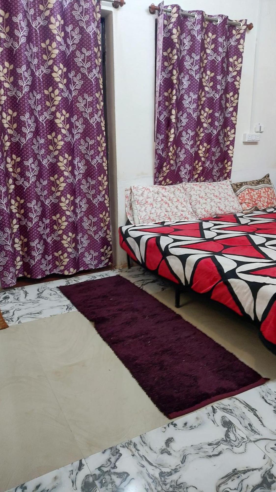Ayurveda Bhavan Non-ac * Varanasi