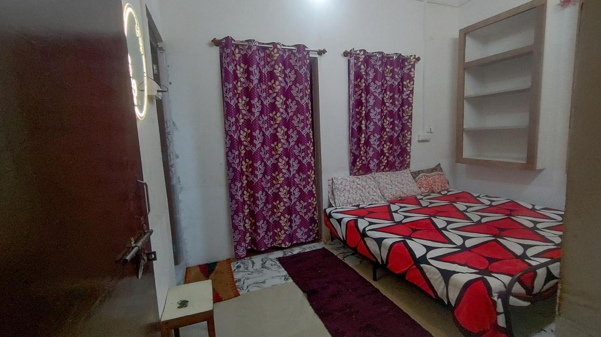 Ayurveda Bhavan Non-ac Guest house