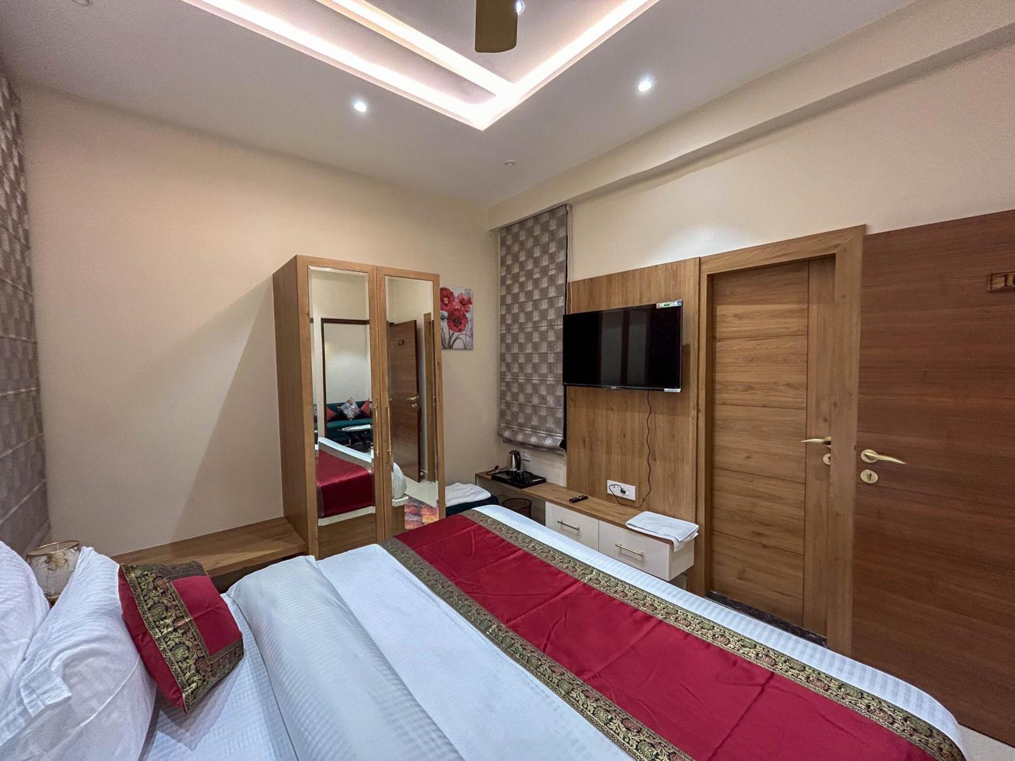 Golden Grove Bed & Breakfast *