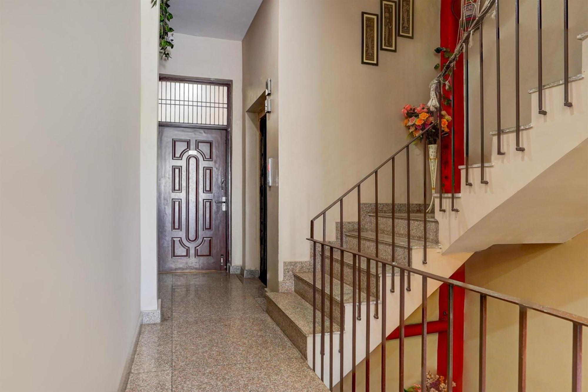 O Rudransh Residency Hotel