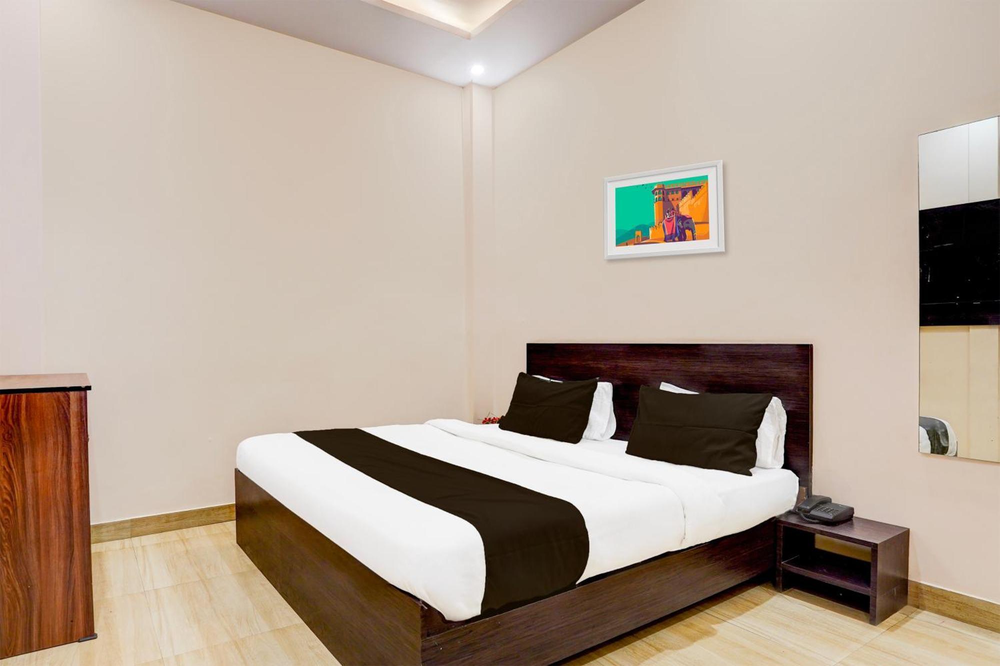 O Rudransh Residency Hotel