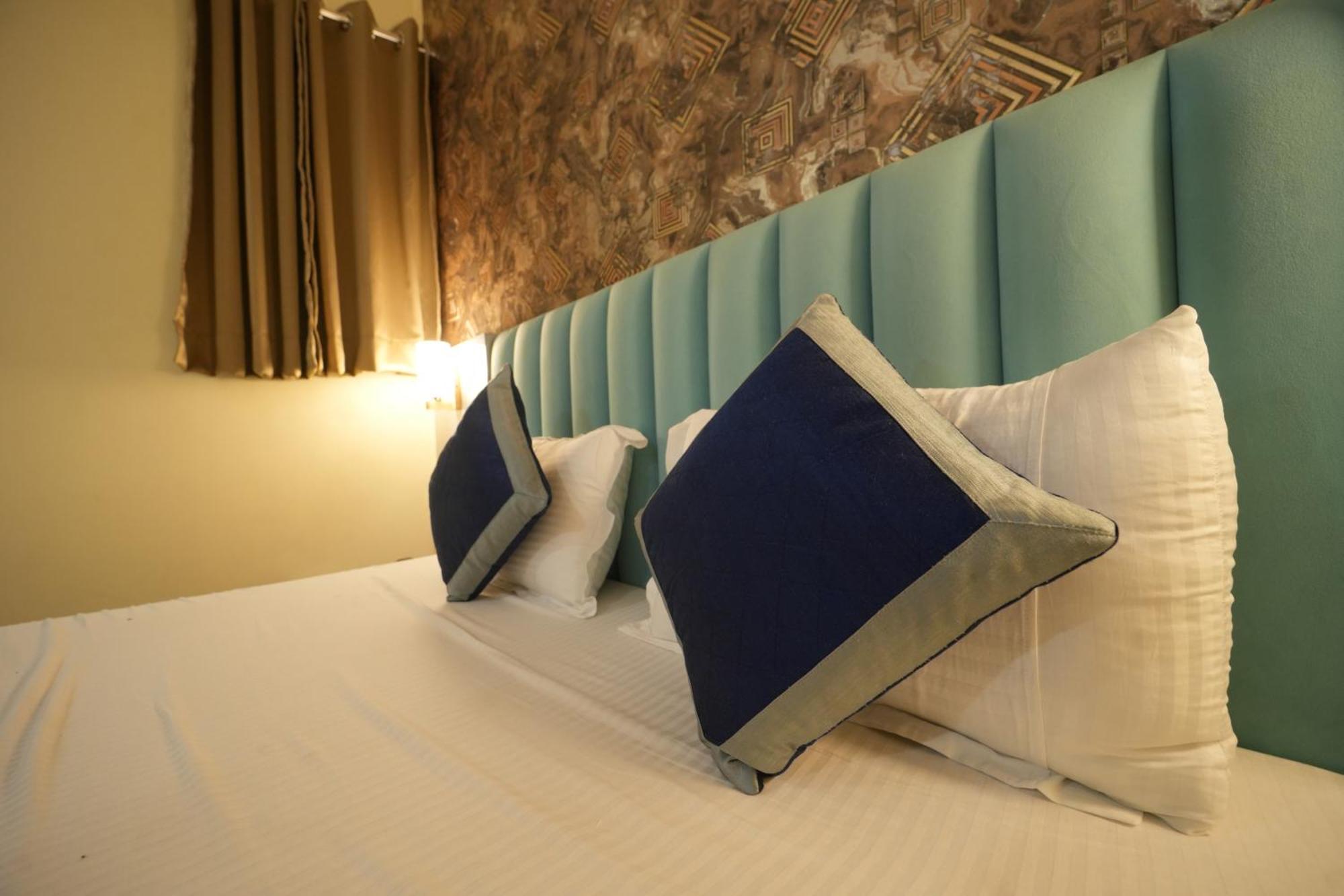 Hotel Kashi Pilgrim