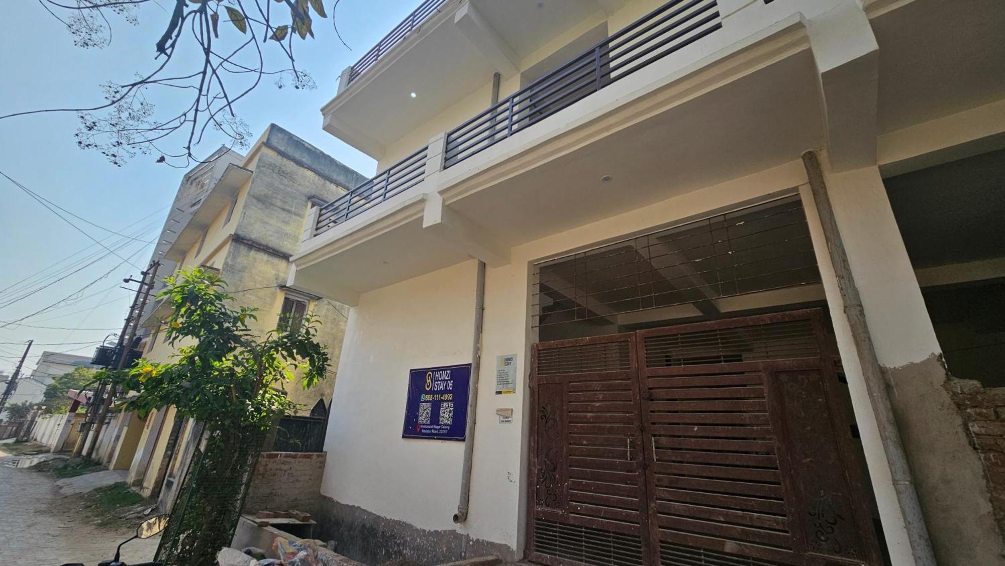 Homzi Homestay