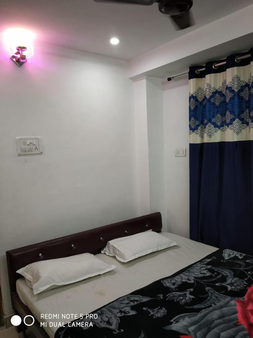 Hotel New Yatri Niwas