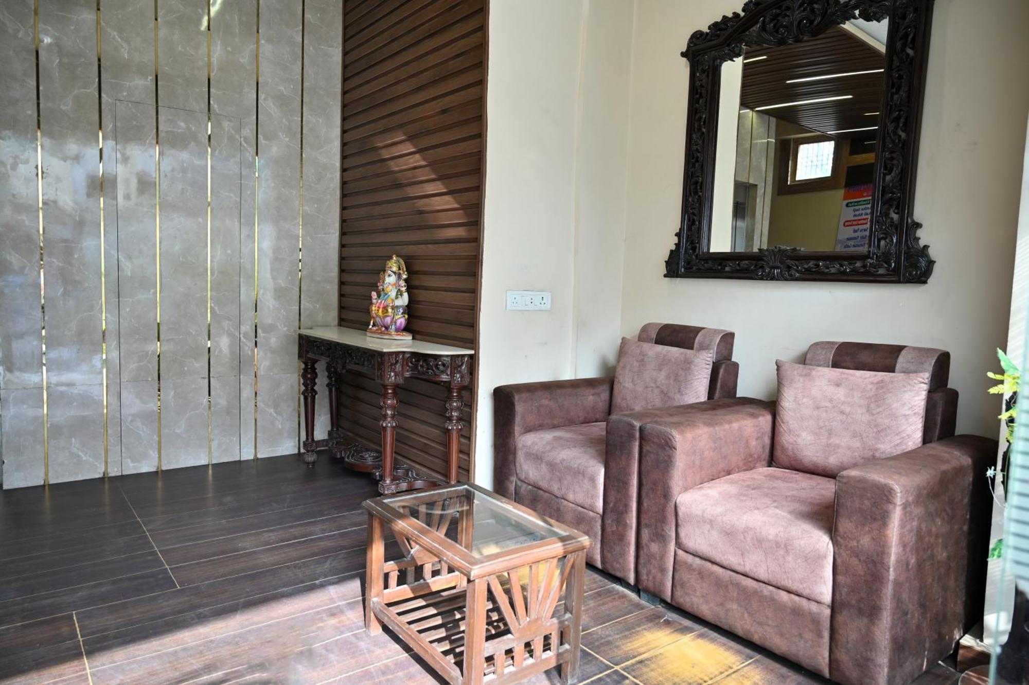 Hari Gopal 3* Varanasi