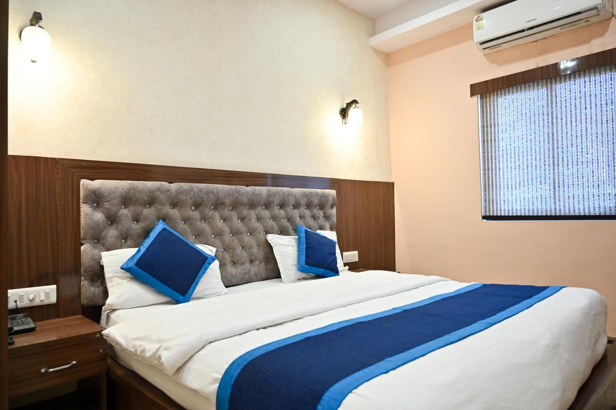 Hotel Hari Gopal Varanasi