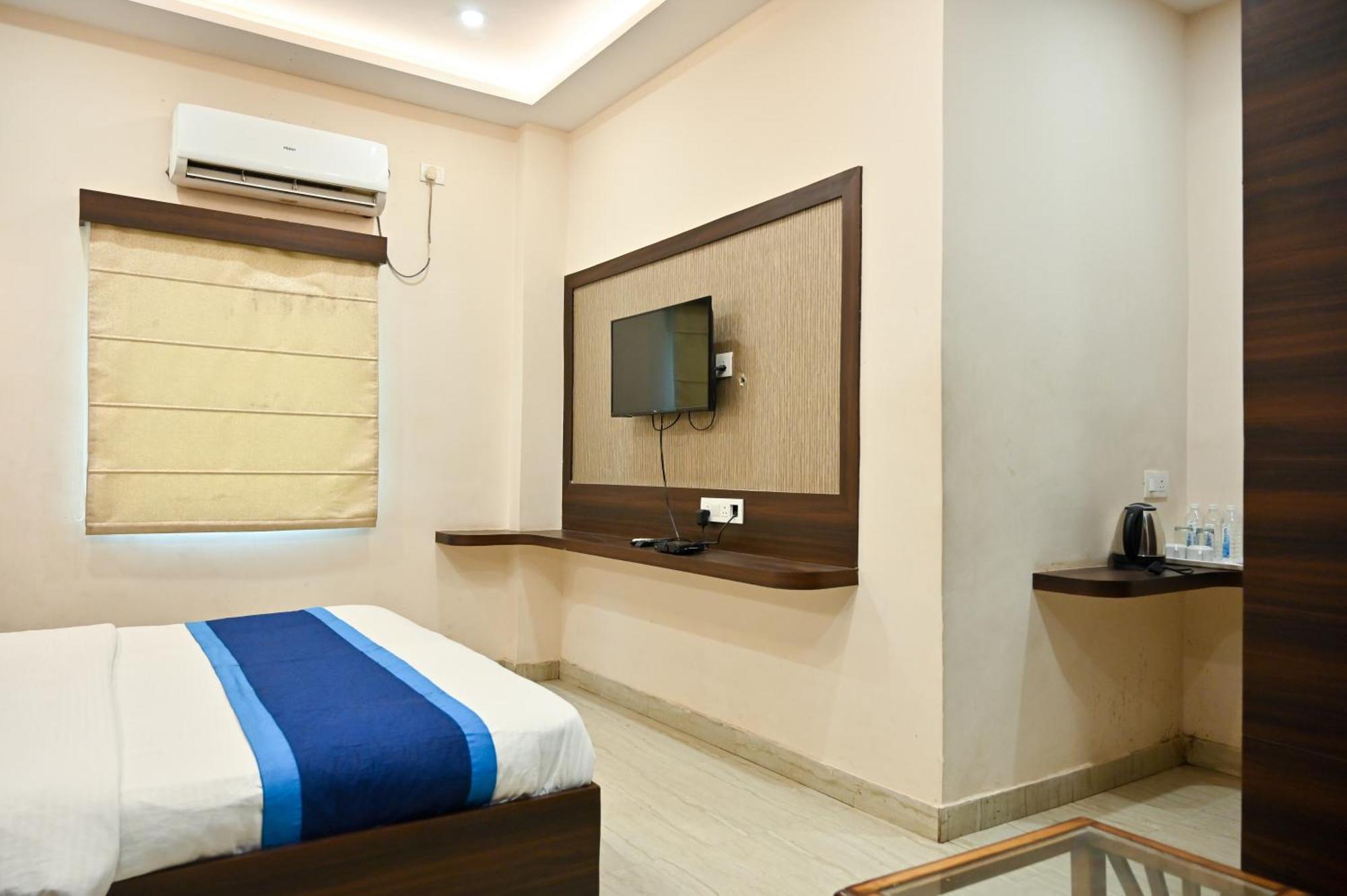 Hari Gopal 3* Varanasi