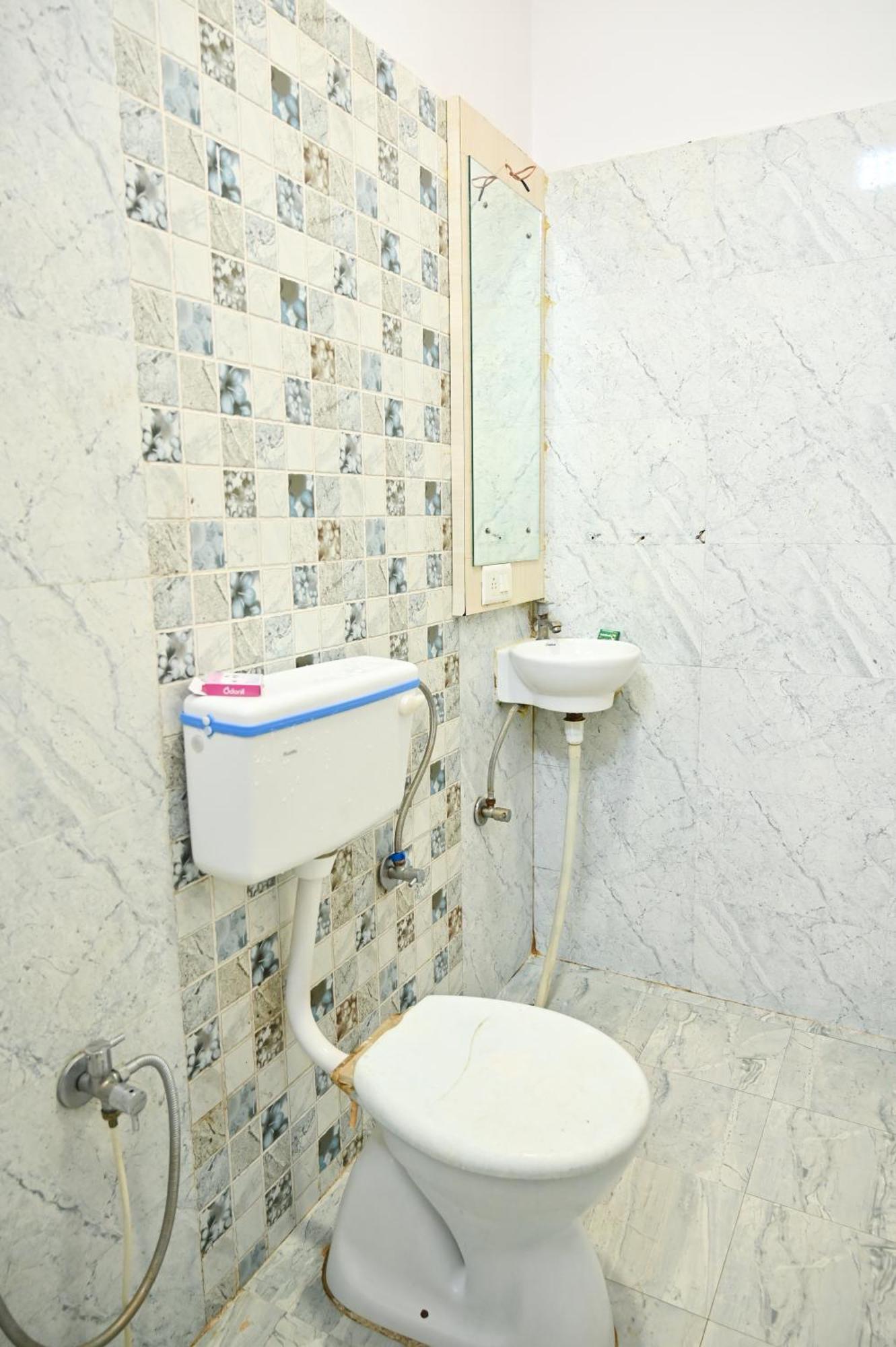Hari Gopal Hotel Varanasi