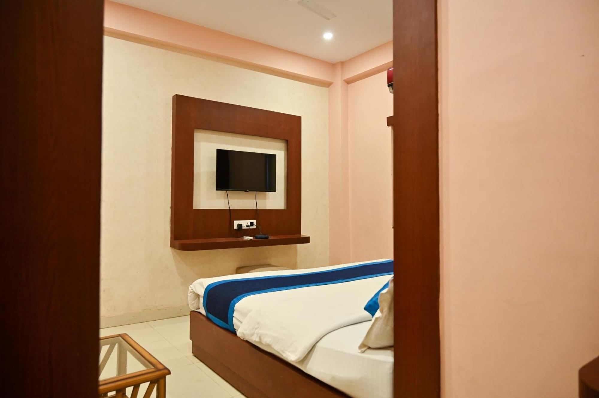 Hari Gopal 3* Varanasi