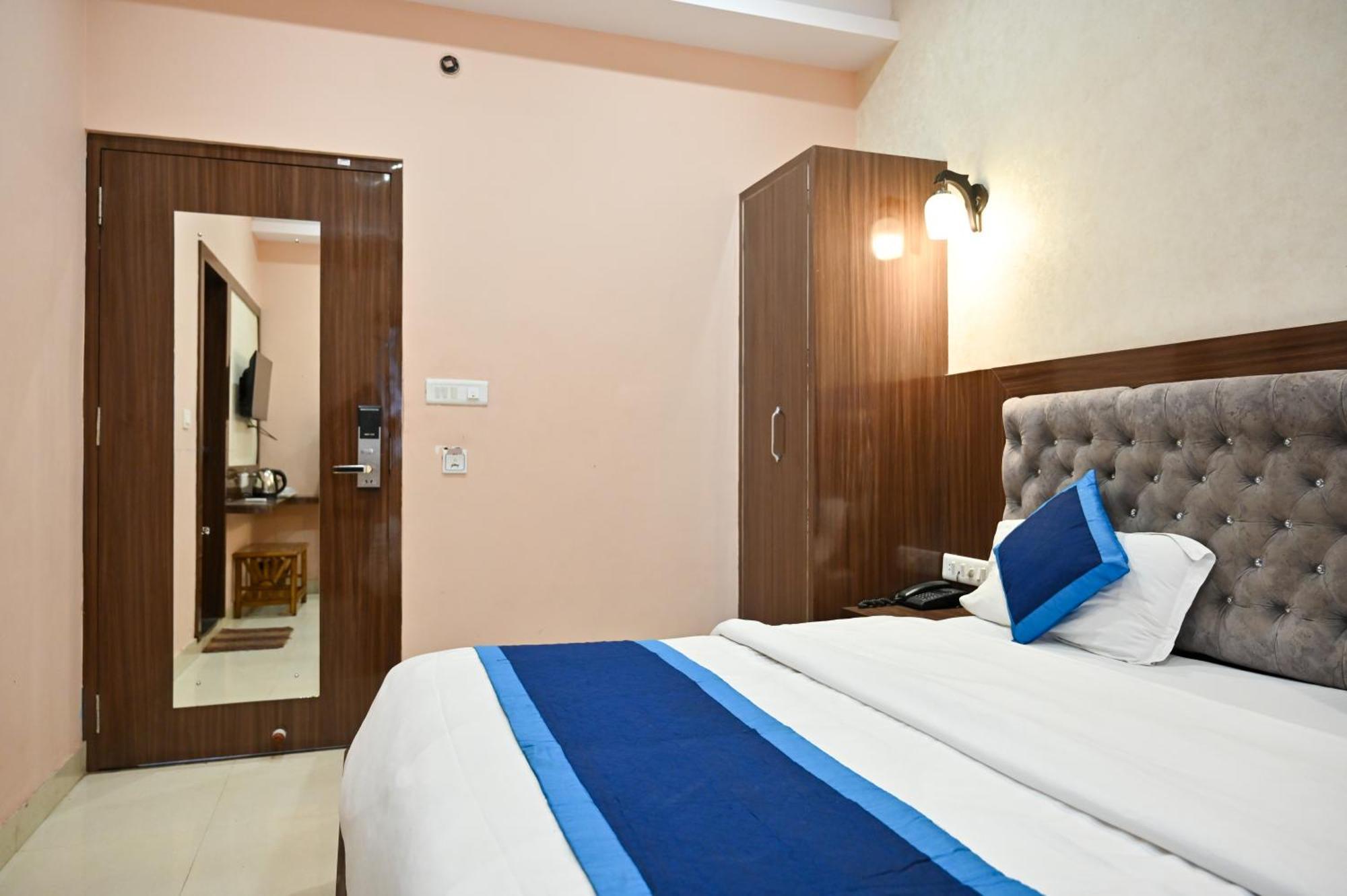 Hotel Hari Gopal
