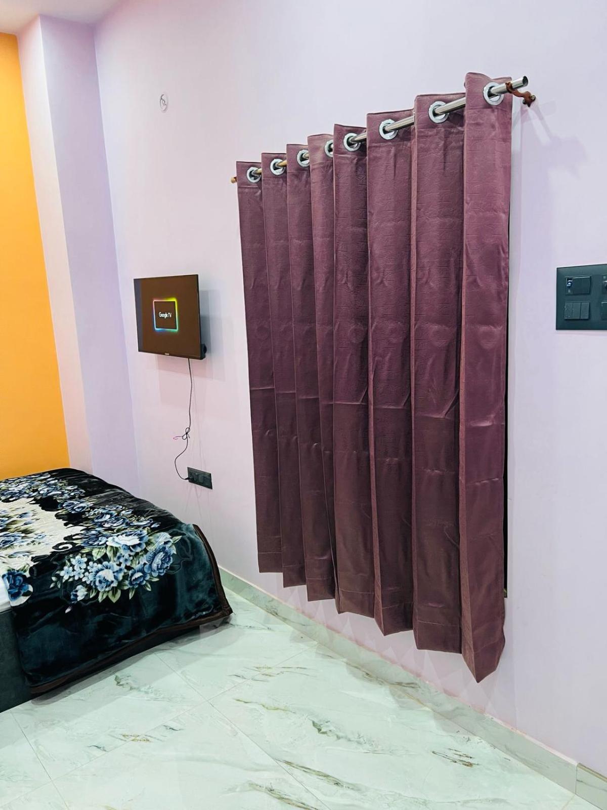 Shivaas Gaagar P Varanasi