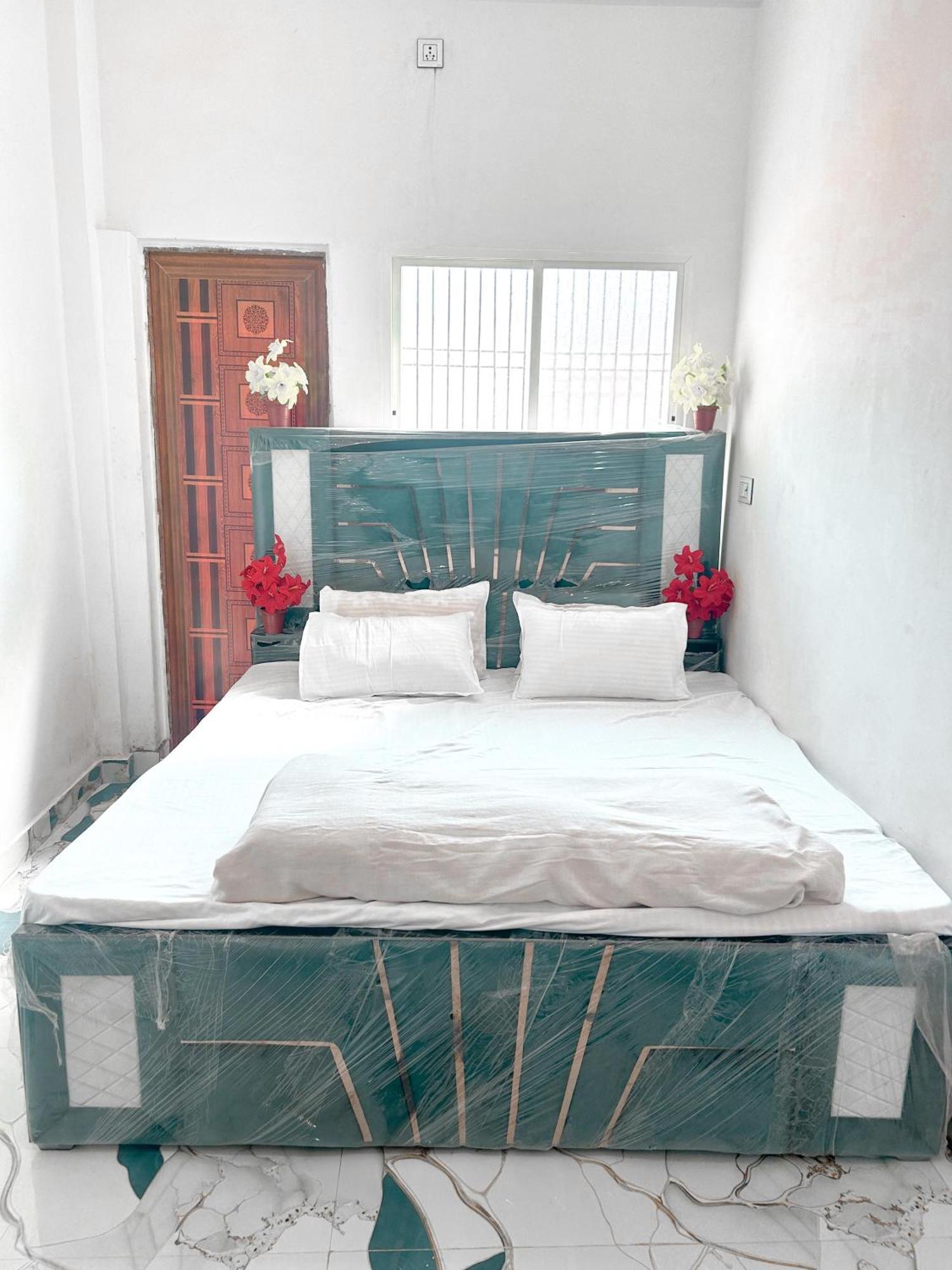 7bhk Flats Kashi Vishwanath Jyotirling Apartment