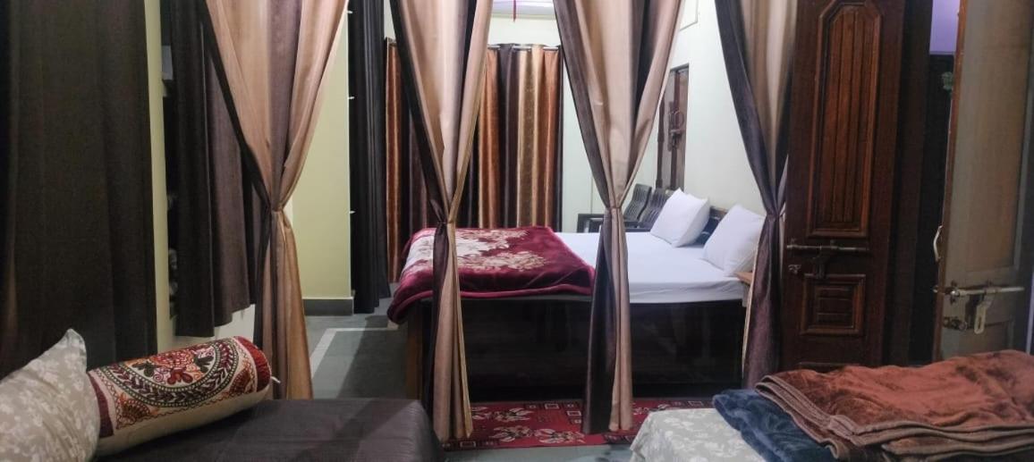 Blissful Haven Bh Homestay Varanasi