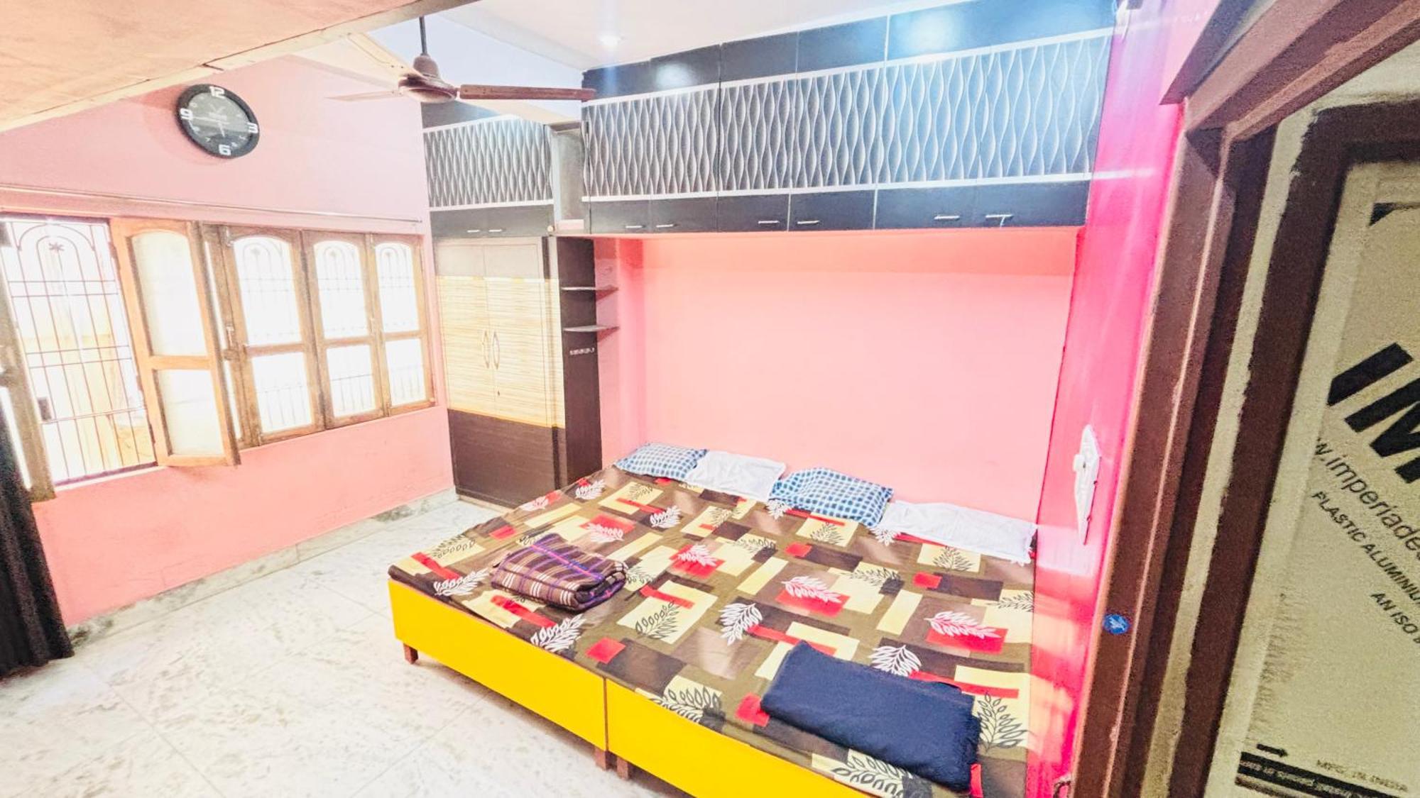 Golden Homestay Varanasi