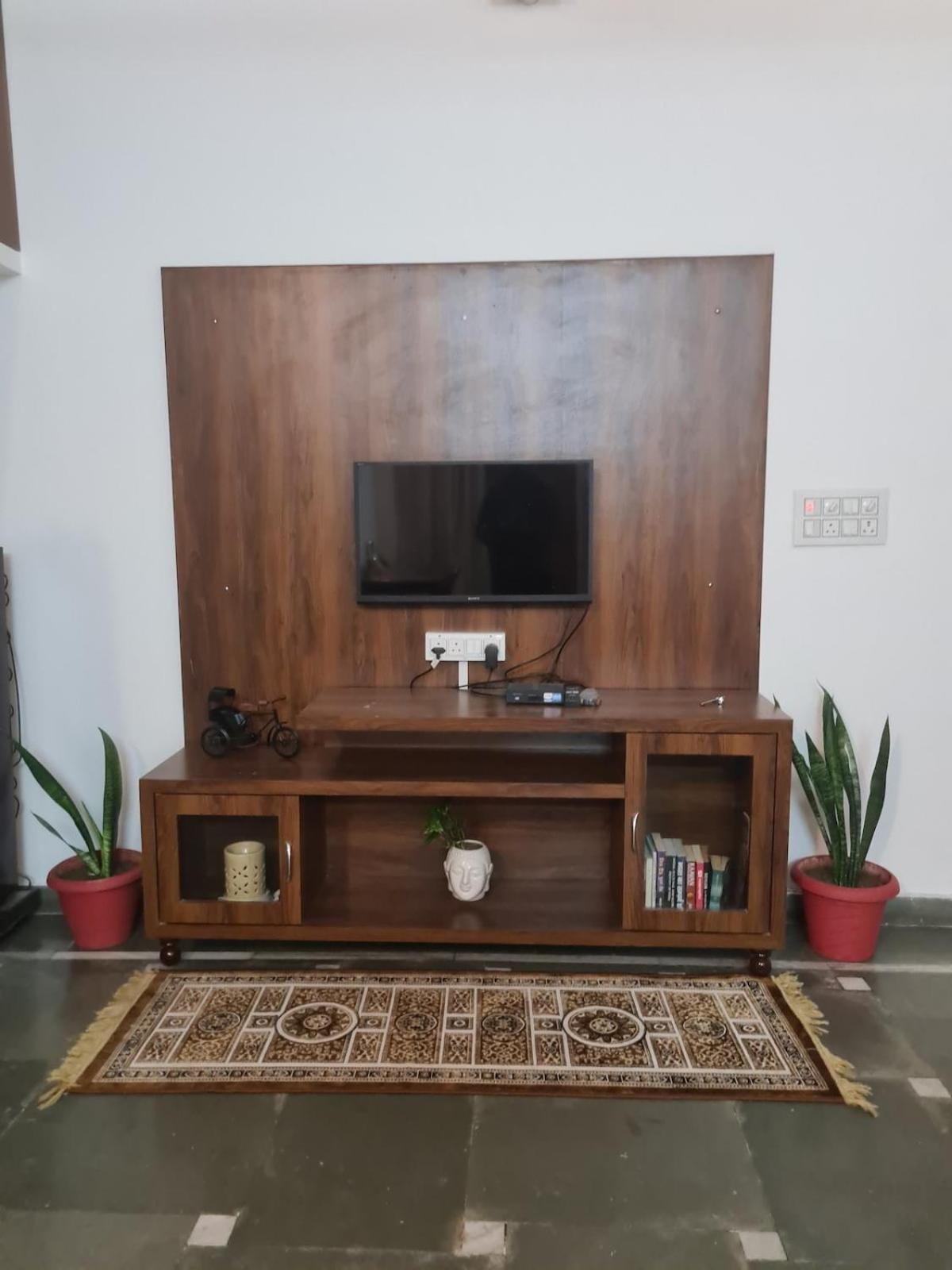Singhasth 2bhk In Heart Of Jagatganj Benaras Varanasi