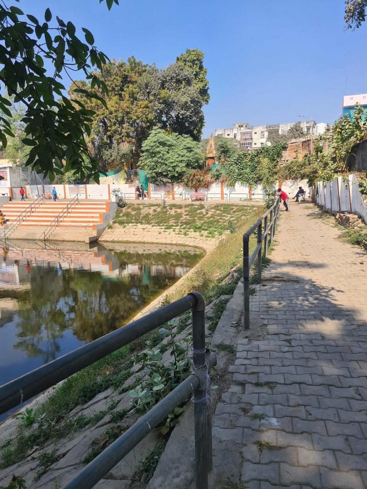 Singhasth 2bhk In Heart Of Jagatganj Benaras Varanasi