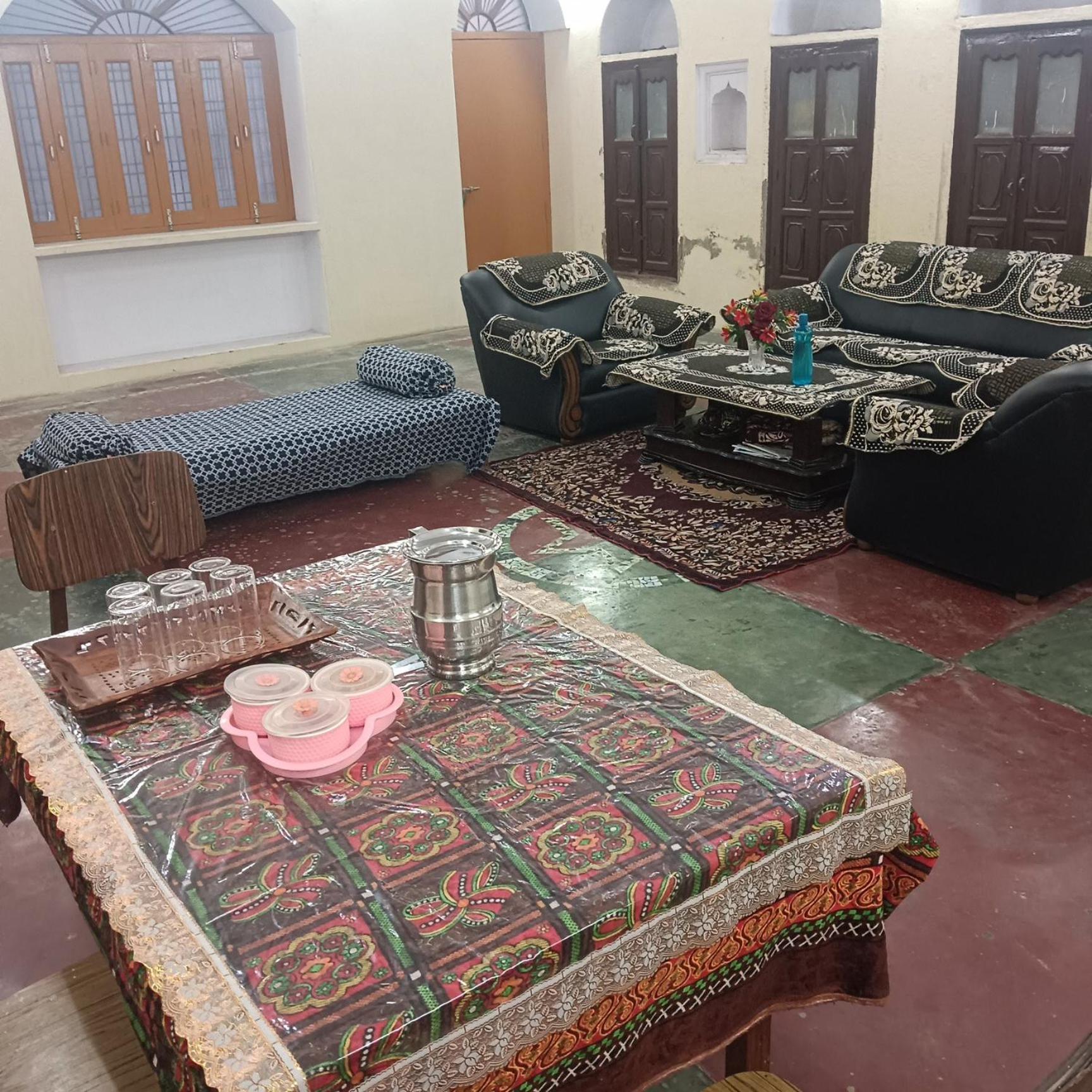 Apartment Topper Varanasi