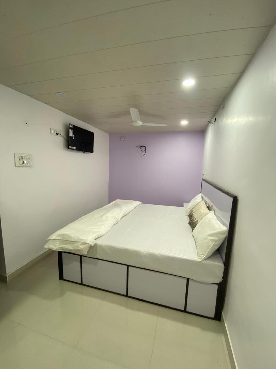 Guest house Meenakshi