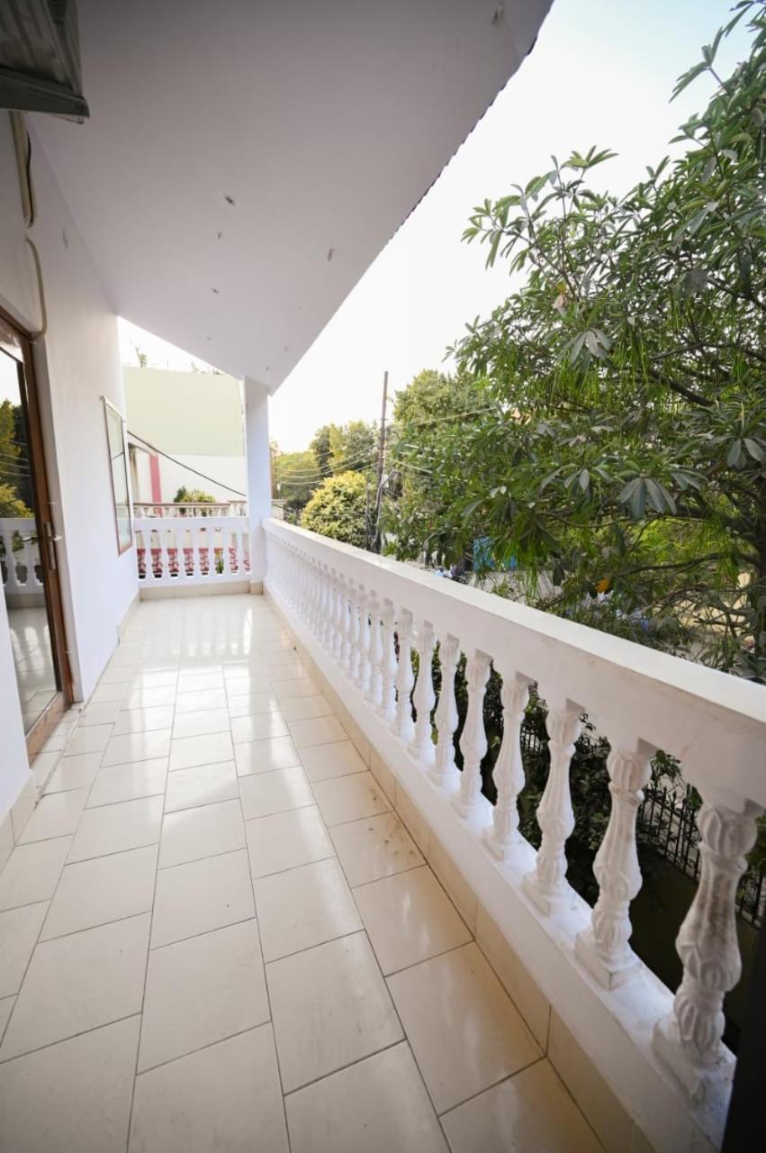 Bed & Breakfast Benaras Bliss *