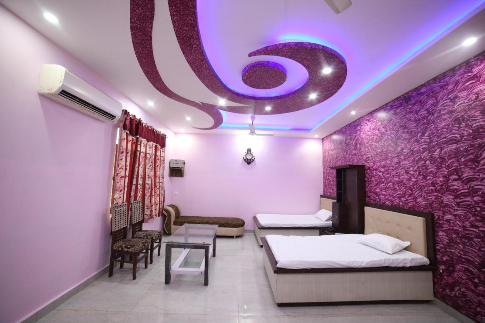 Shiva Sangam Palace * Varanasi
